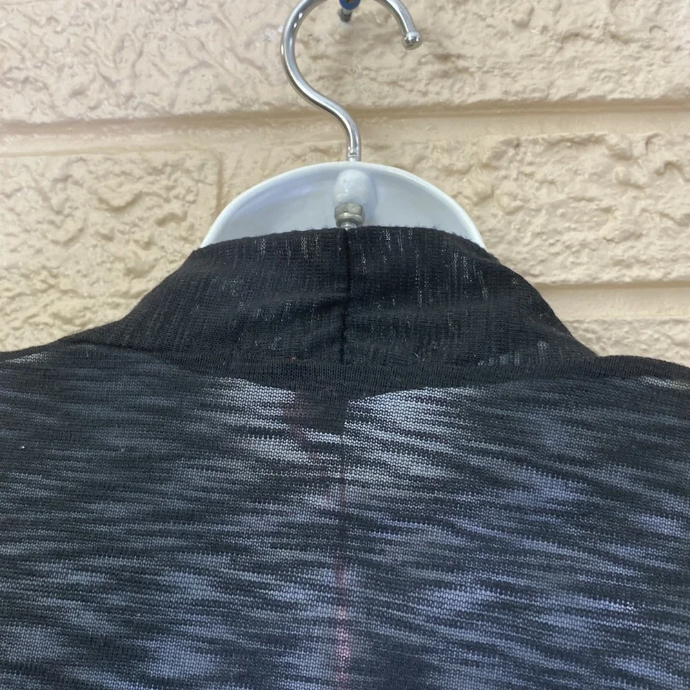 Made For Me To Look Amazing Knit Shrug - Picture 4 of 7